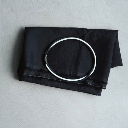 【限定100本受注枠】パワードギア DualMag ネックレス/ WHITE/BLACK